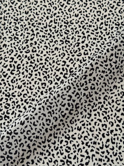 Pañuelo 70X70 (Y5)