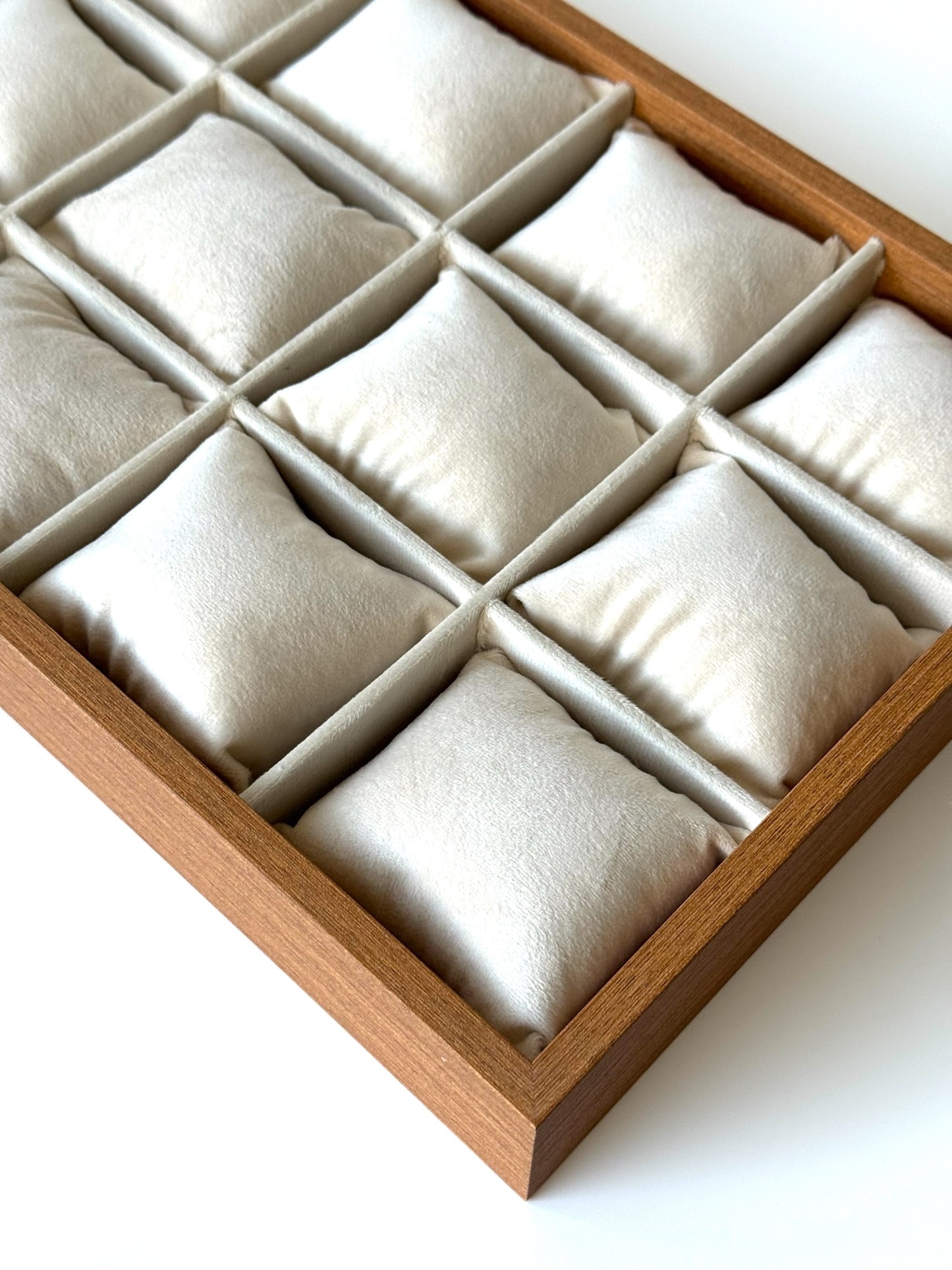 Exhibidor de pulseras y relojes