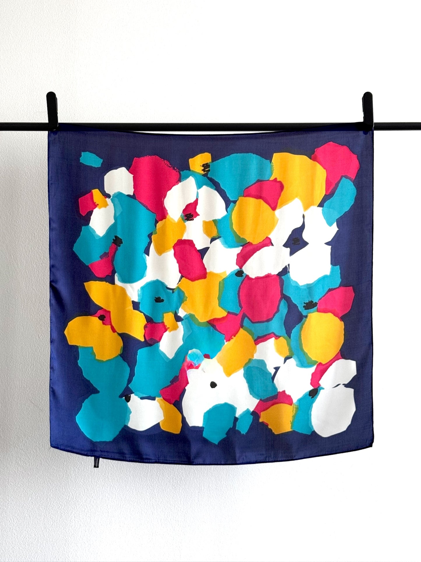 Pañuelo 70X70 #592-3