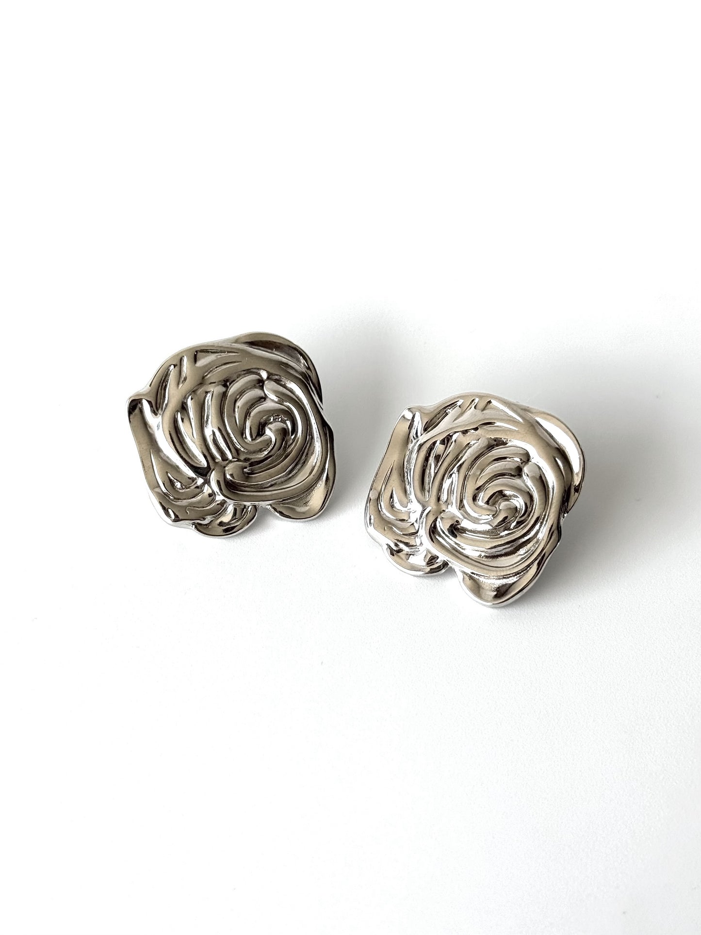 Aros de acero modelo #904 plateado