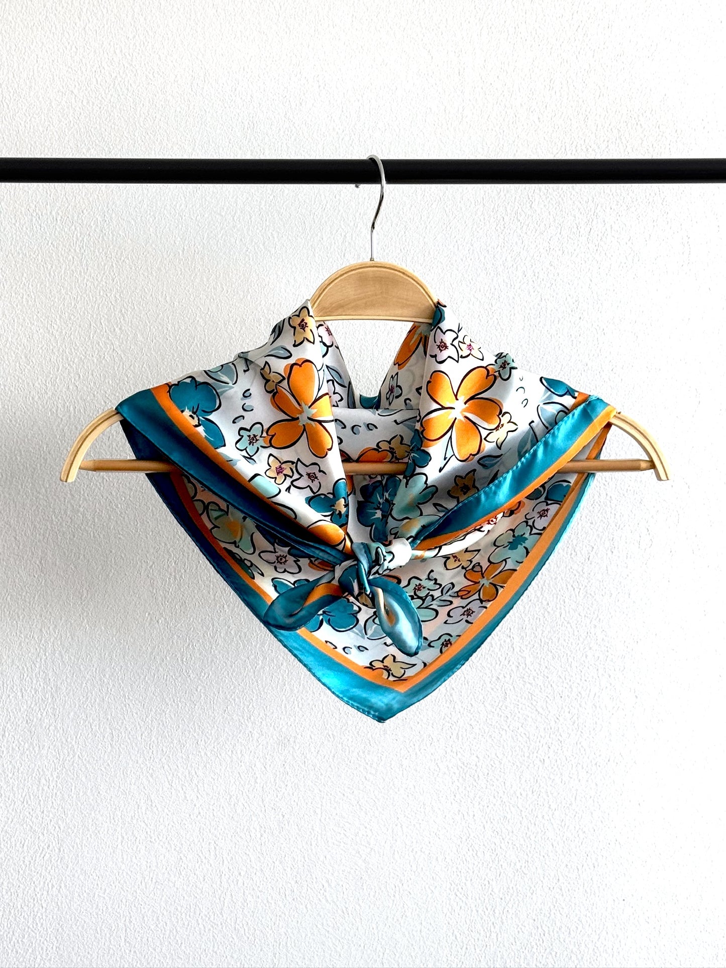 Pañuelo 70X70 #591-2