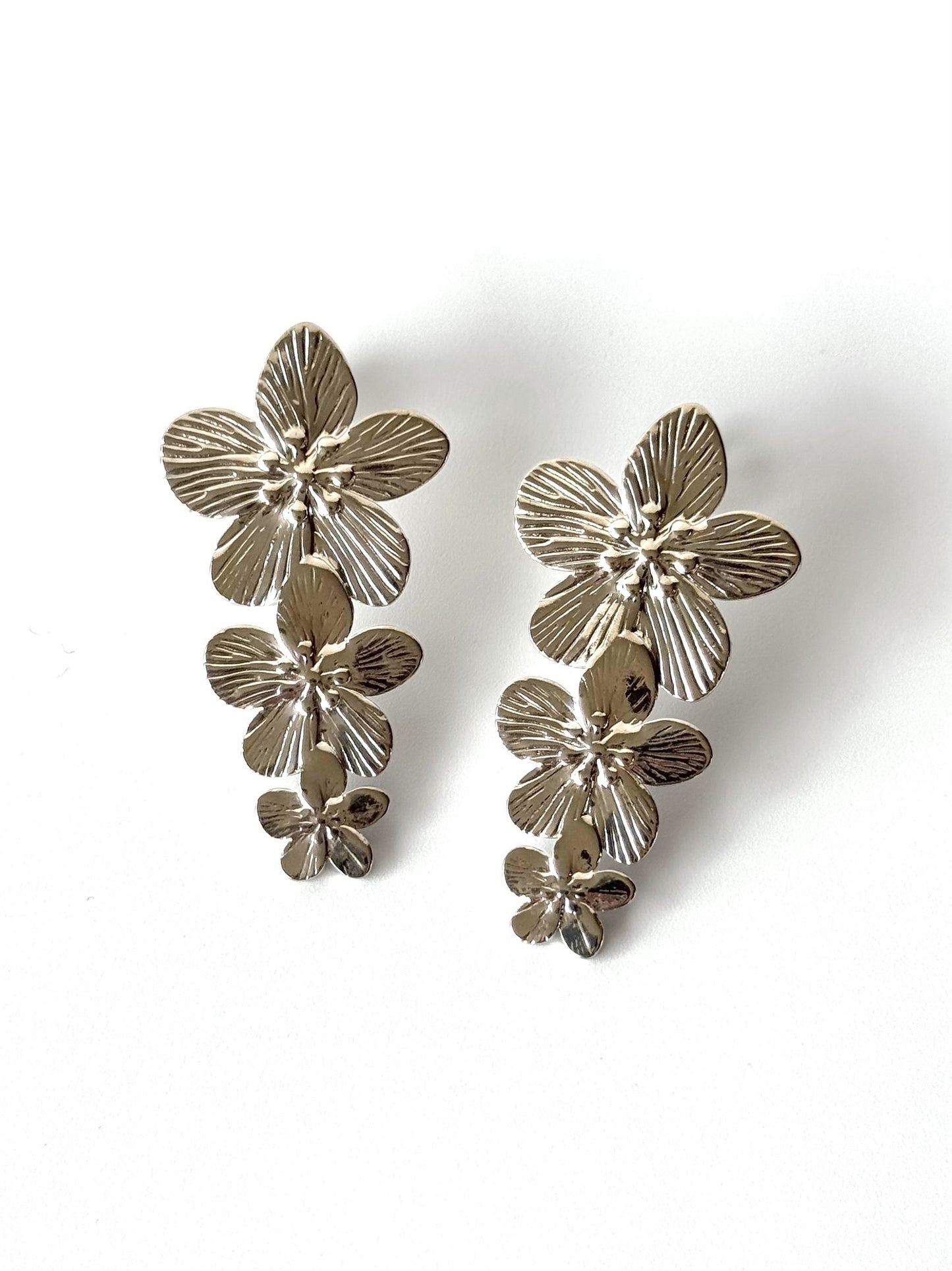 Aros de acero modelo #898 plateado