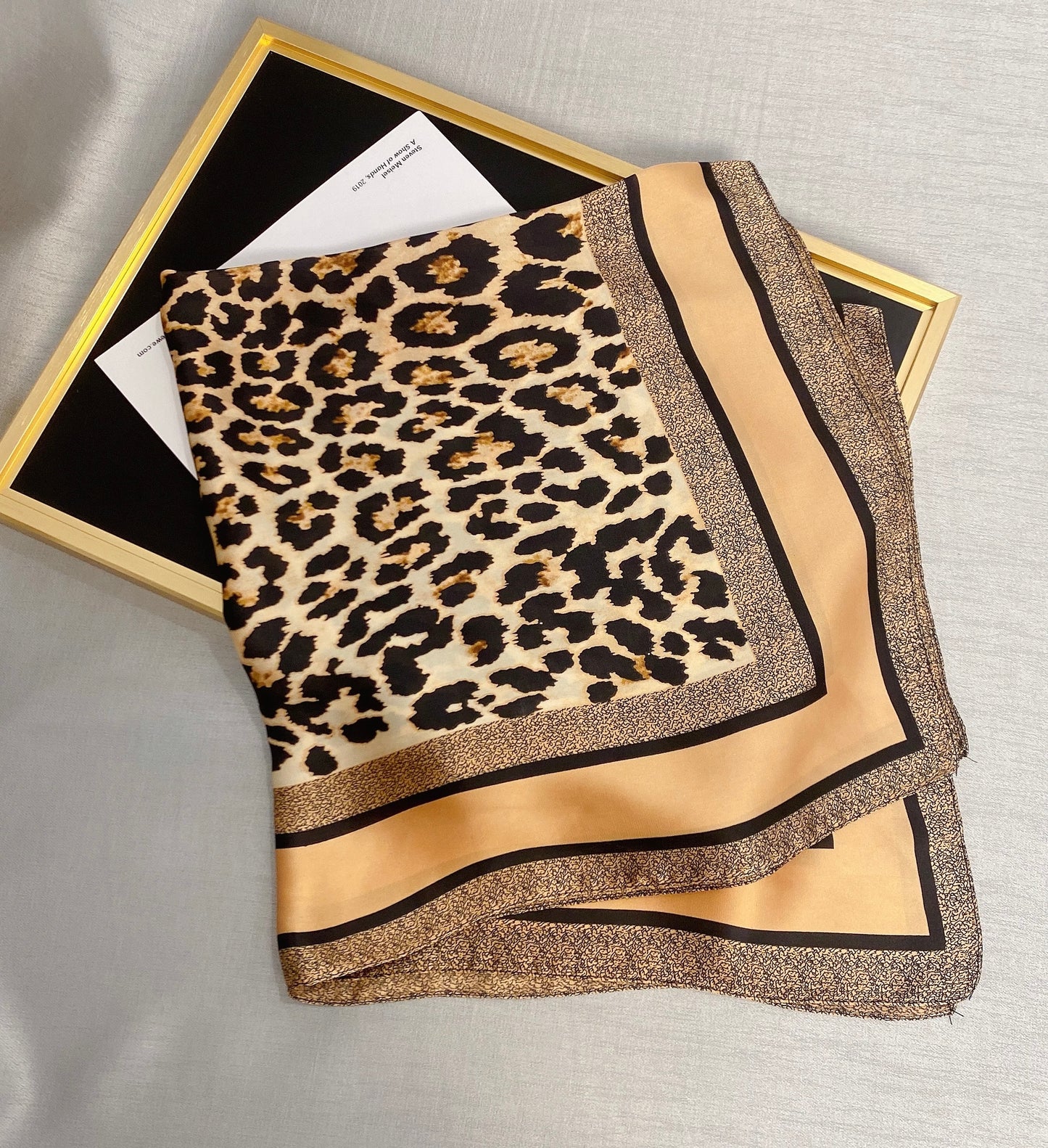 Pañuelo 70X70 #589-1