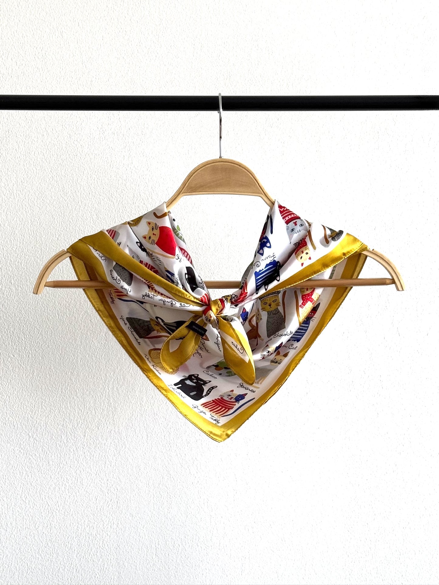 Pañuelo 70X70 #583-3