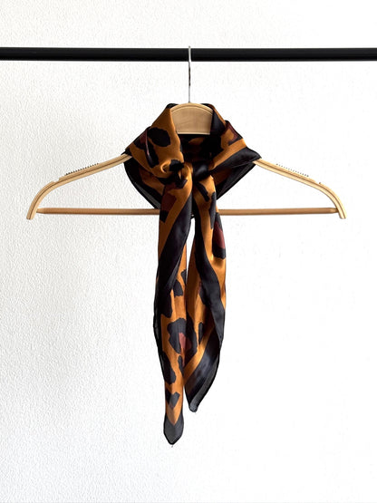 Pañuelo 70X70 #582-2