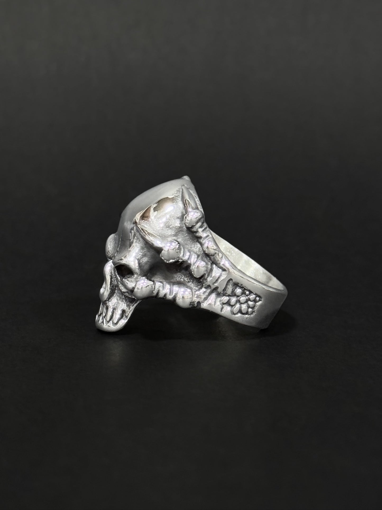 Anillo de hombre en acero vikingo #505