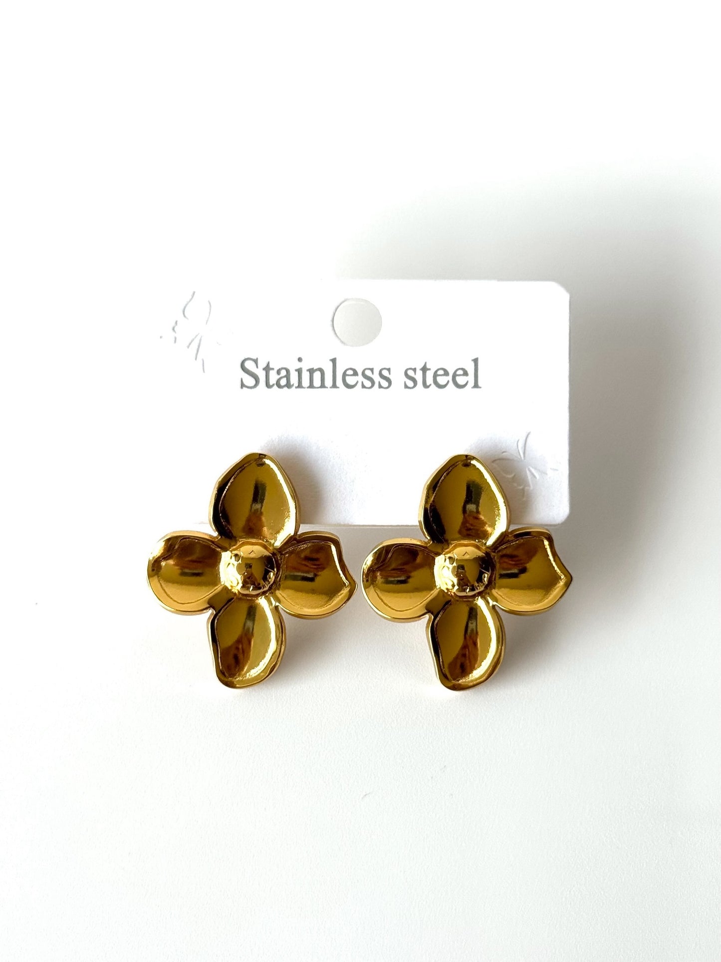 Aros de acero modelo #902 dorado