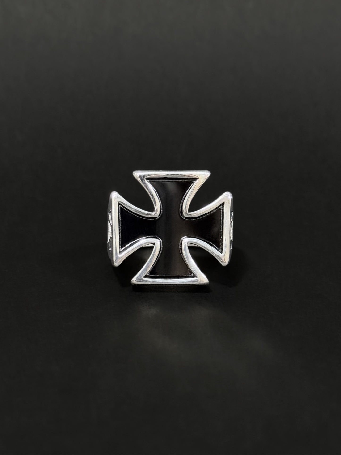 Anillo de hombre en acero vikingo #569