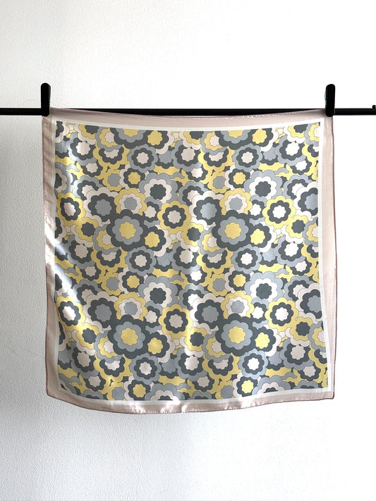 Pañuelo 70X70 #590-4