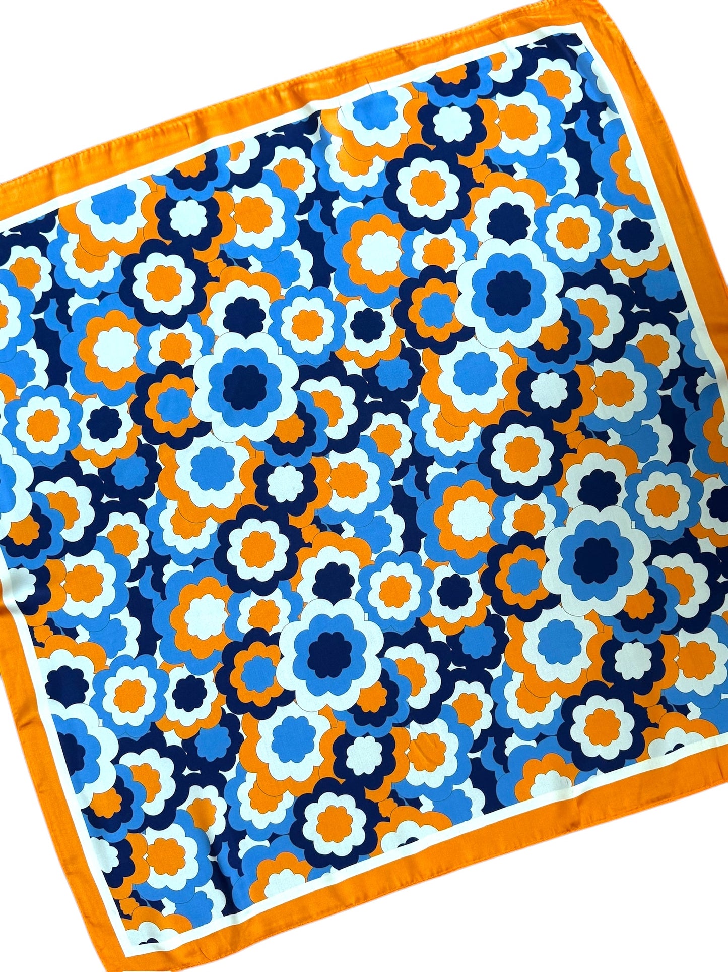 Pañuelo 70X70 #590-3