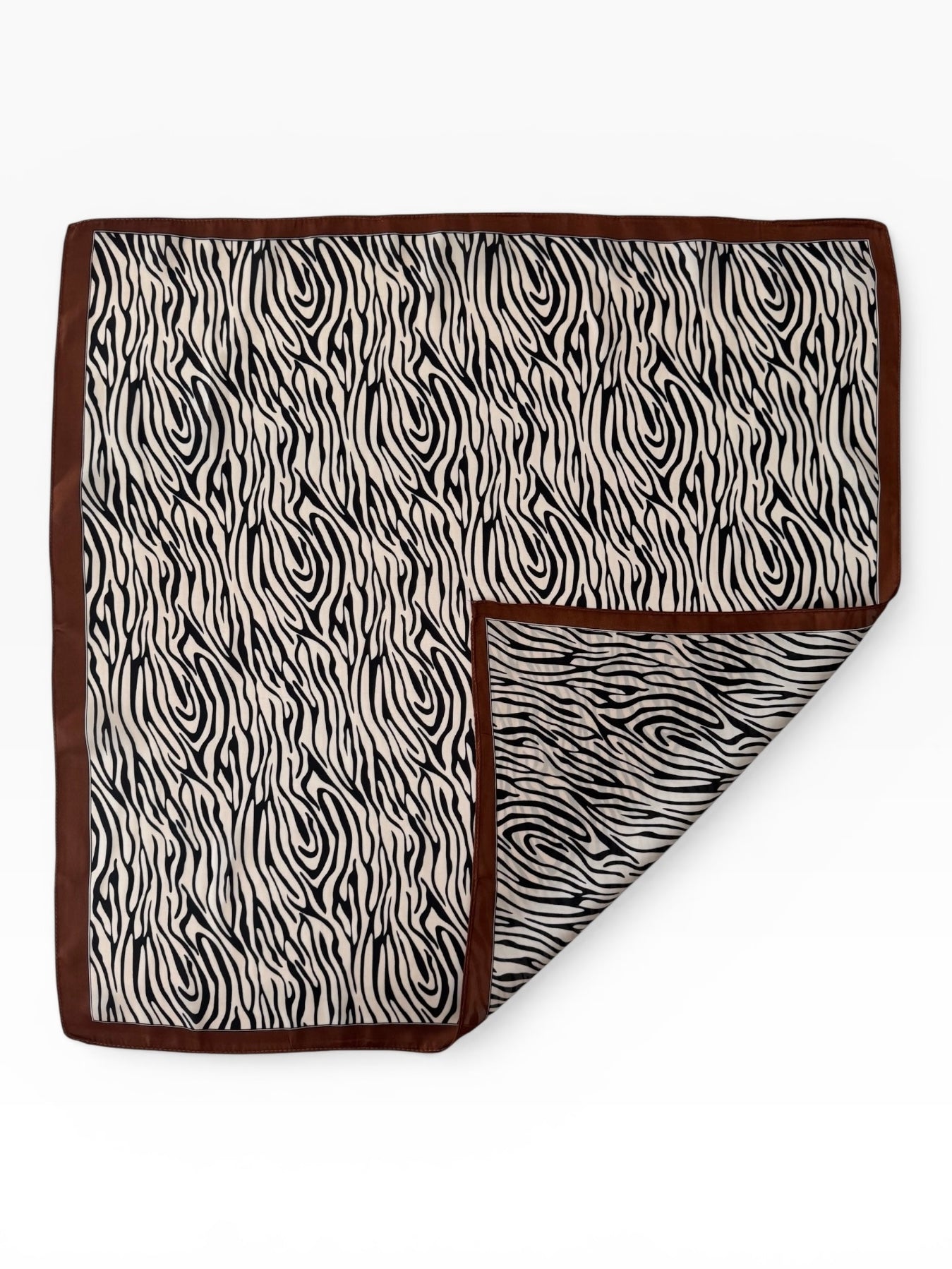 Pañuelo 70X70 (Y1)