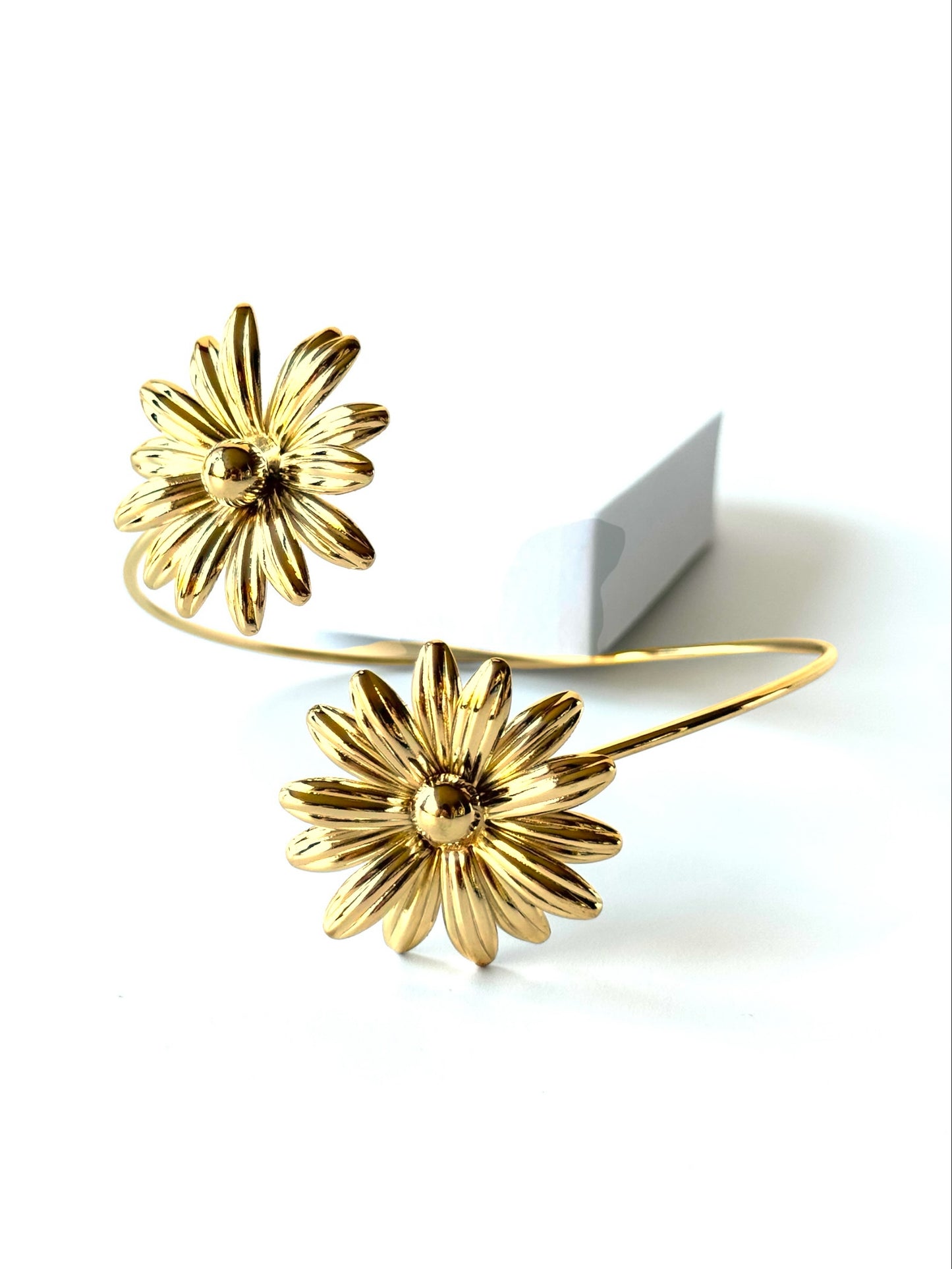 Brazalete #969 dorado