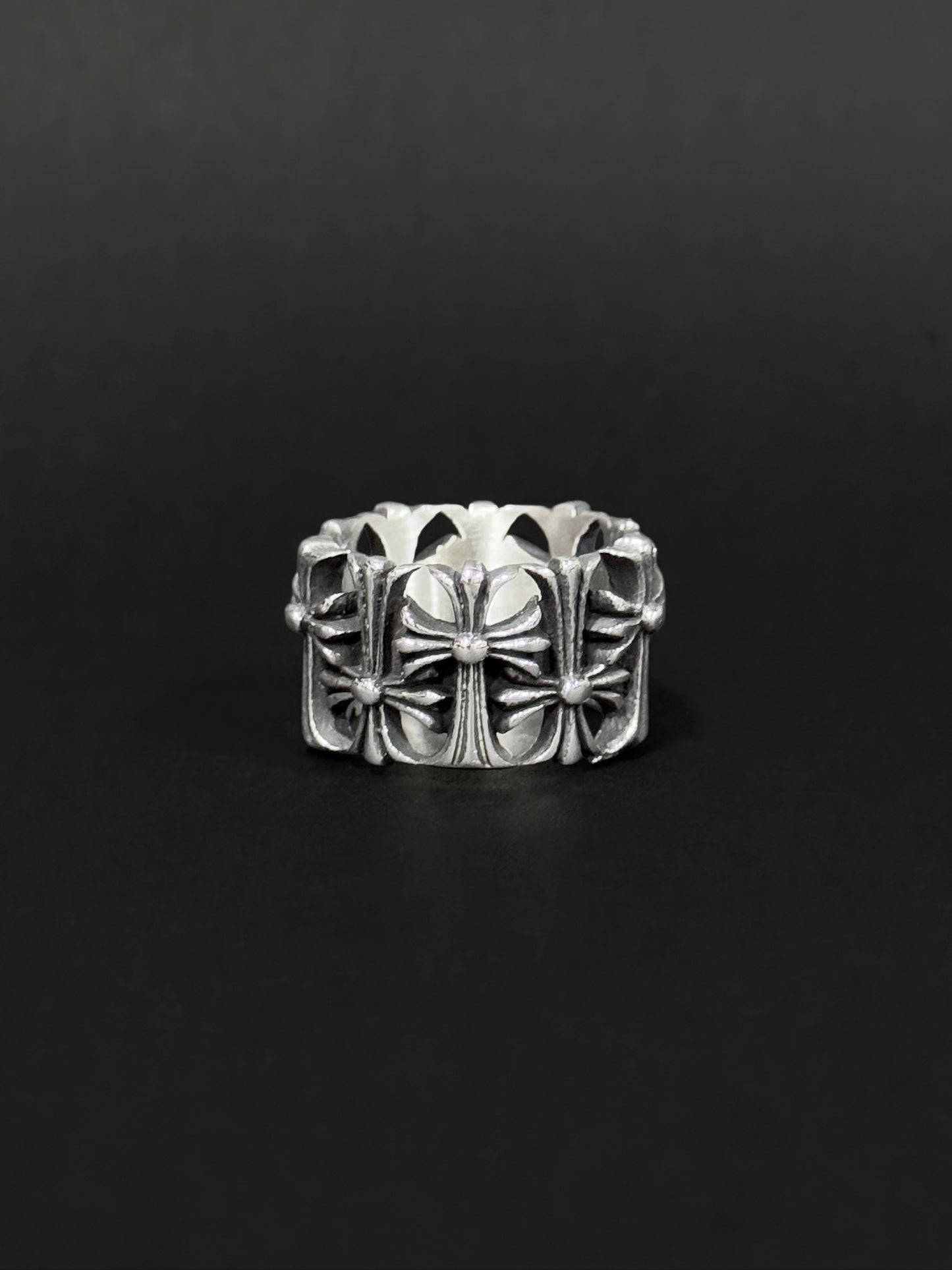 Anillo de hombre en acero vikingo #574 (Docena)