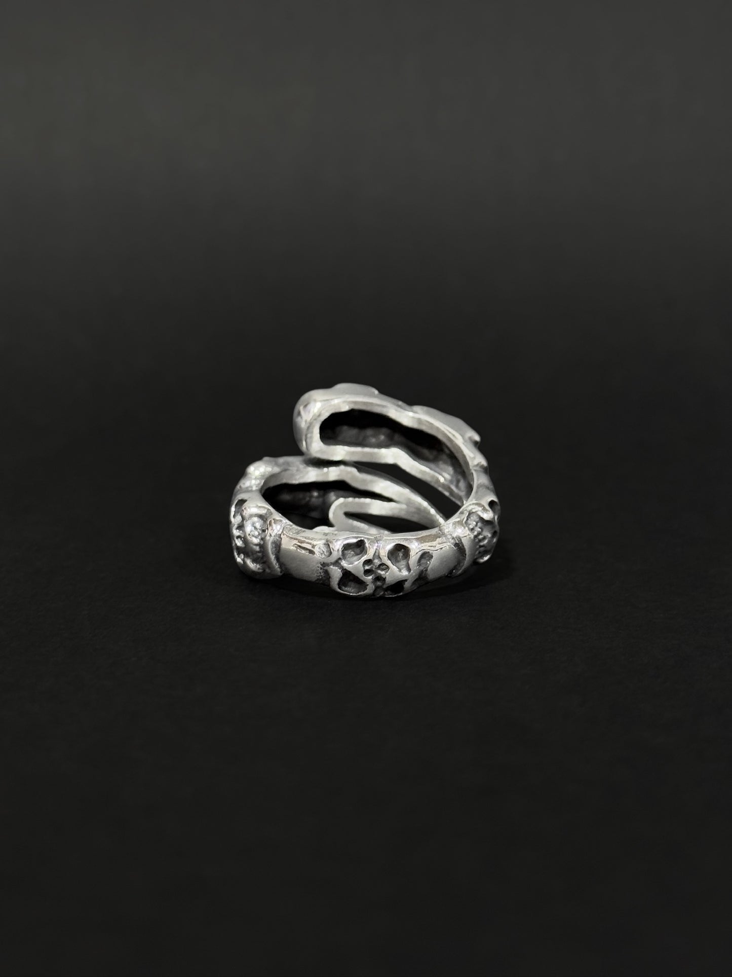 Anillo de hombre en acero vikingo #566