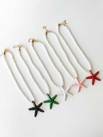 Collar de estrellas colores surtidos #6 (Docena)