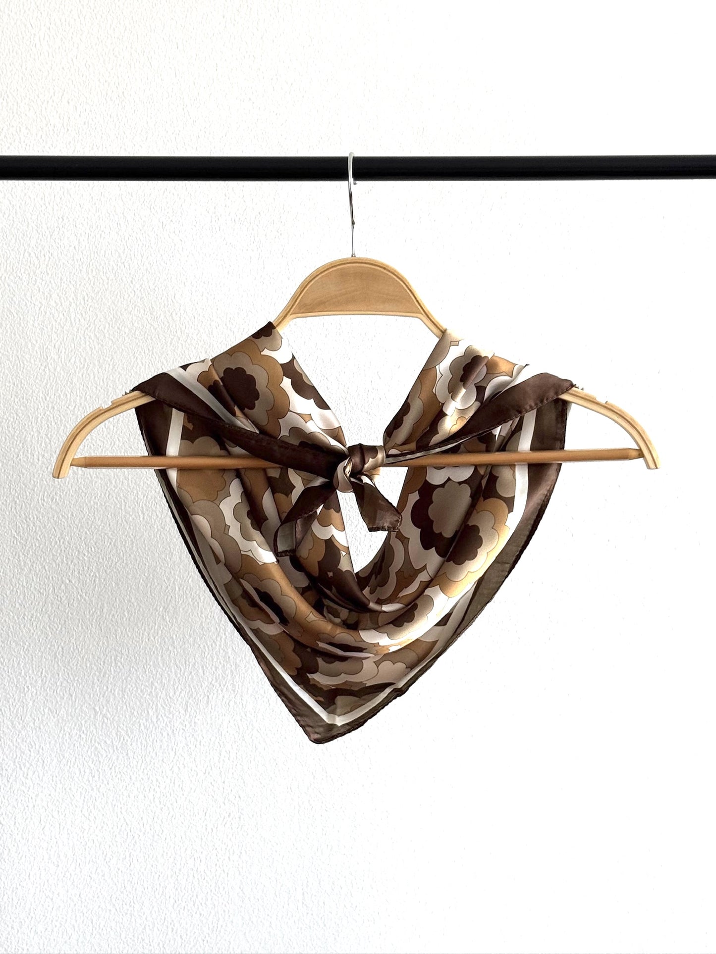 Pañuelo 70X70 #590-1