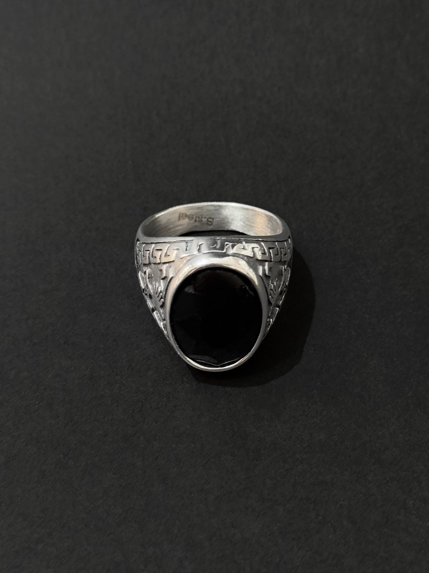 Anillo de hombre en acero vikingo #788 (Docena)