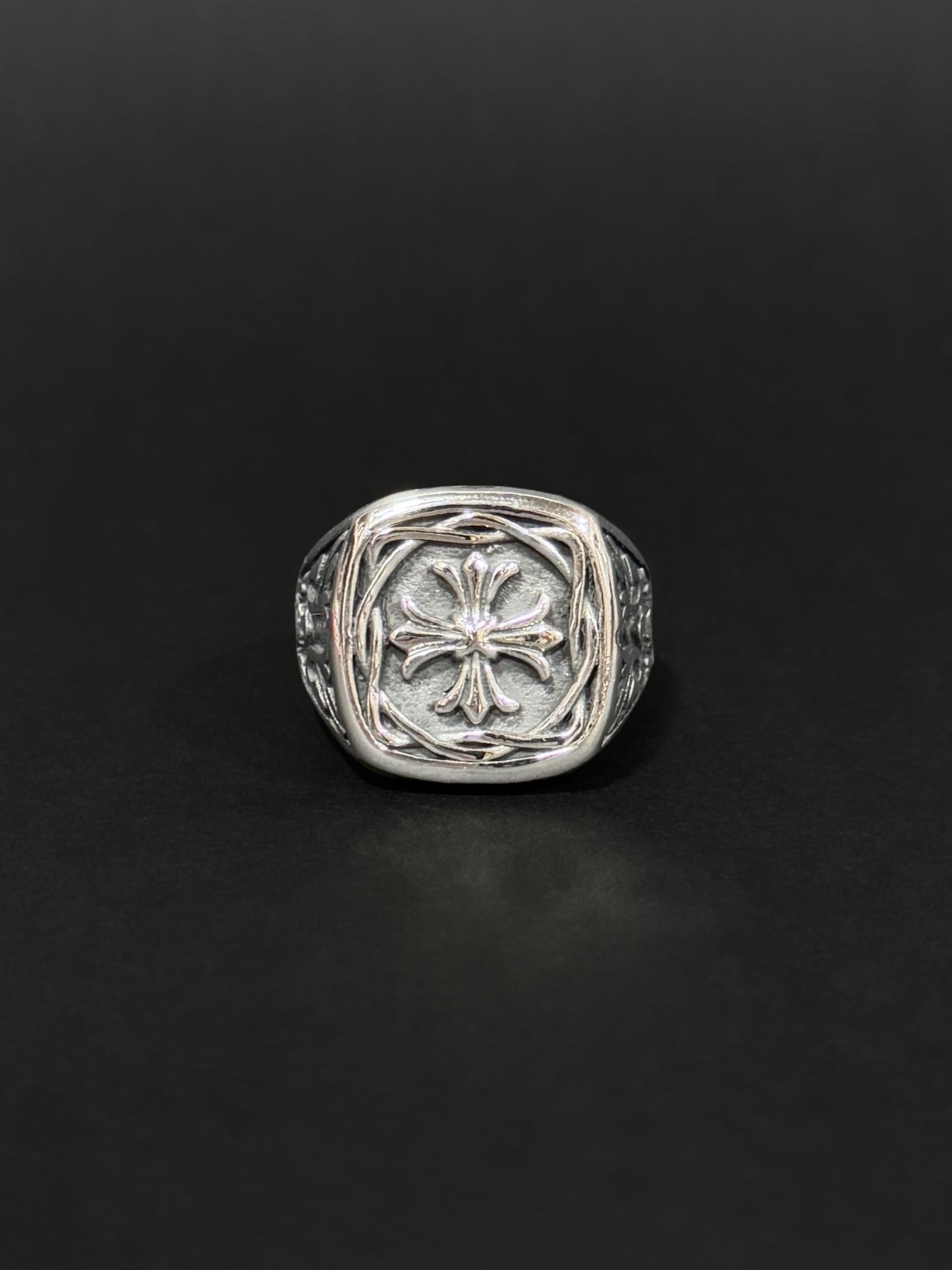 Anillo de hombre en acero vikingo #503