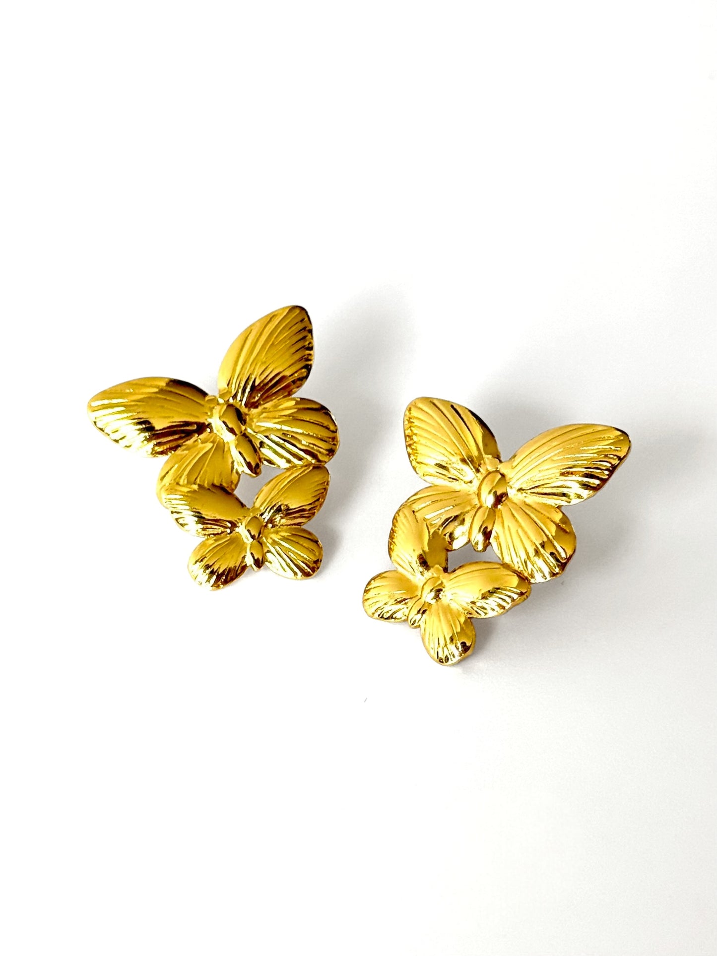 Aros de acero modelo #900 dorado