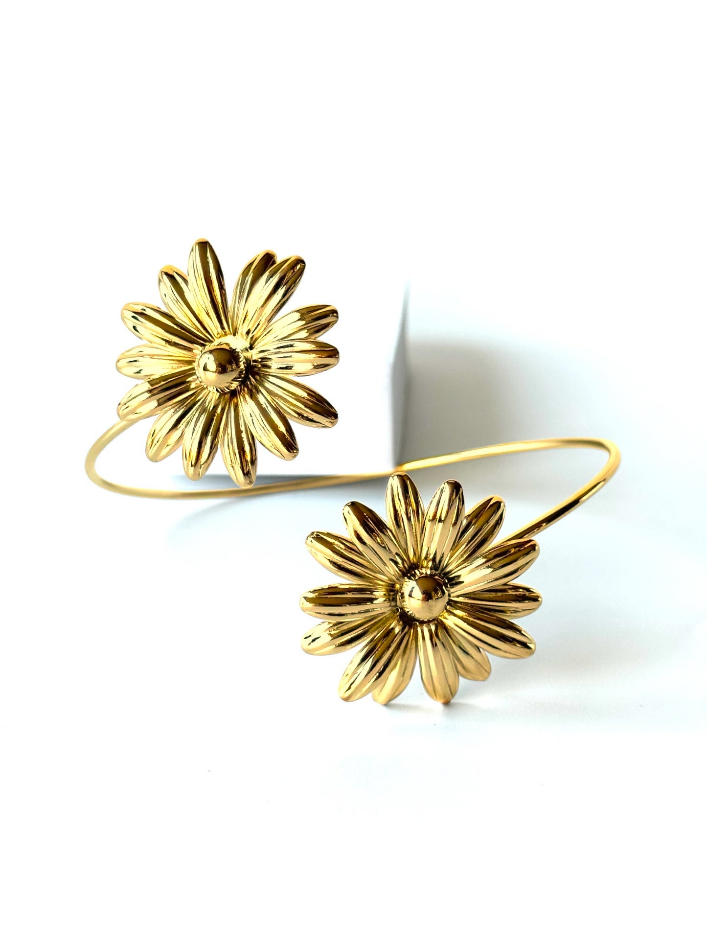 Brazalete #969 dorado