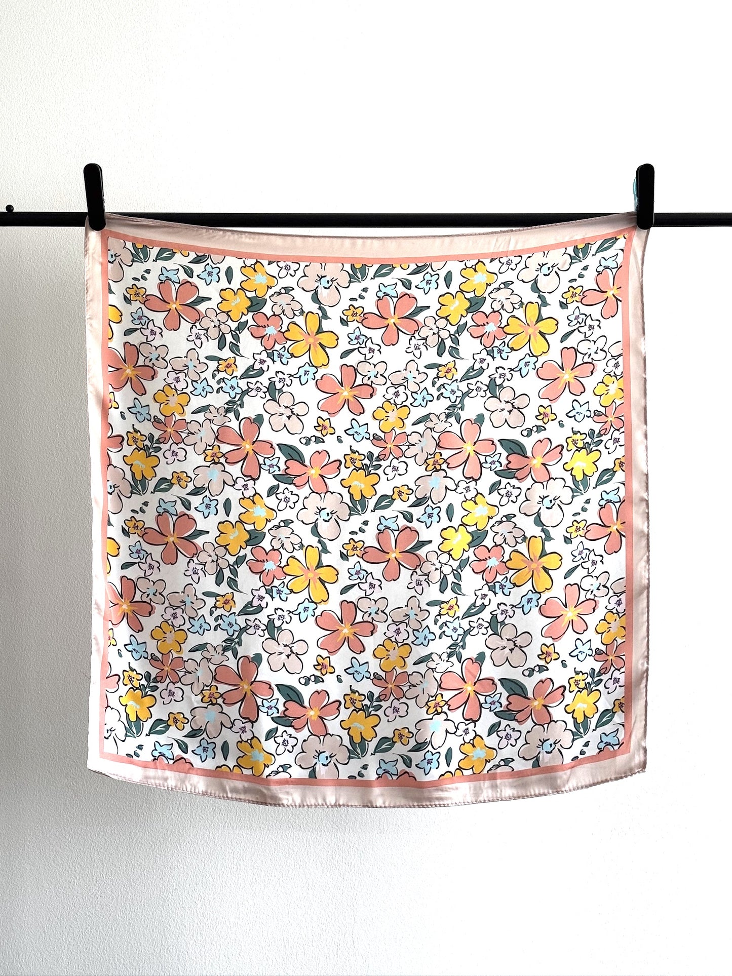 Pañuelo 70X70 #591-3