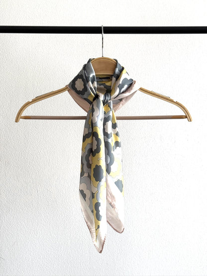 Pañuelo 70X70 #590-4