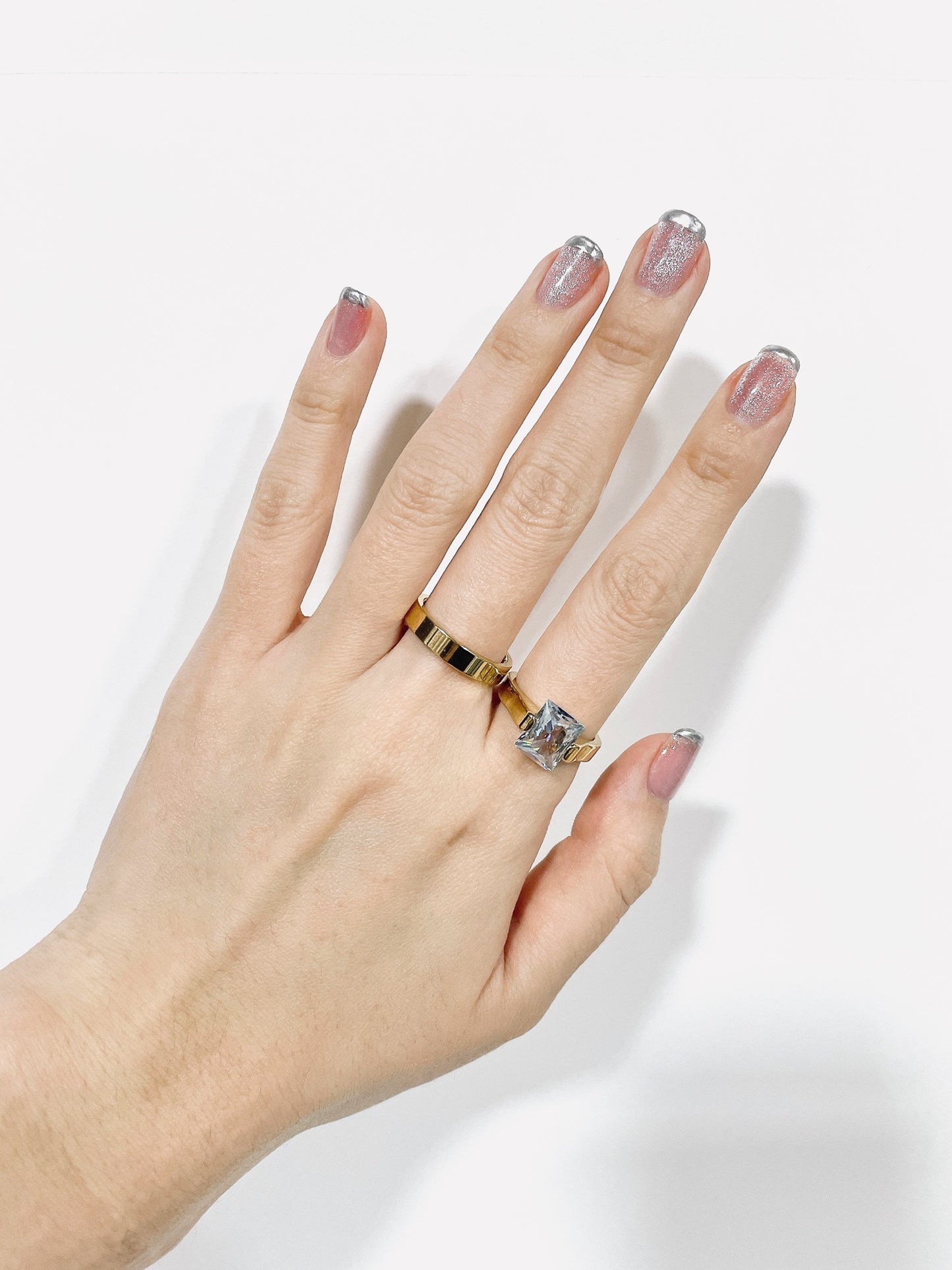 #17 ARGOLLA DOBLE CON PIEDRA CUADRADA D