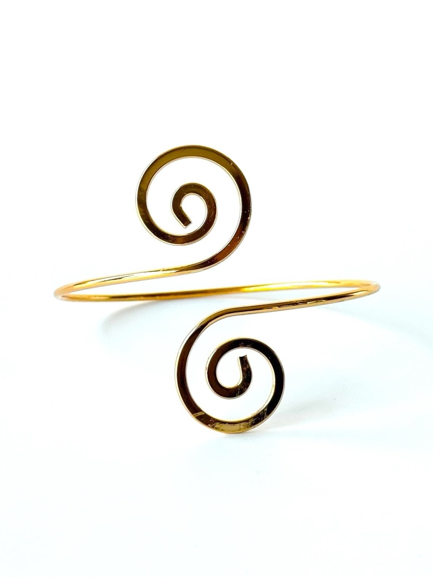 Brazalete #968 dorado
