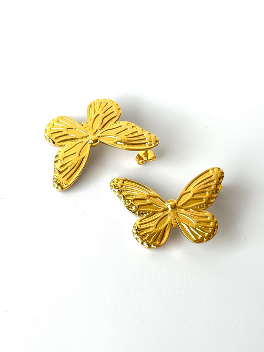 Aros de acero modelo #916 dorado