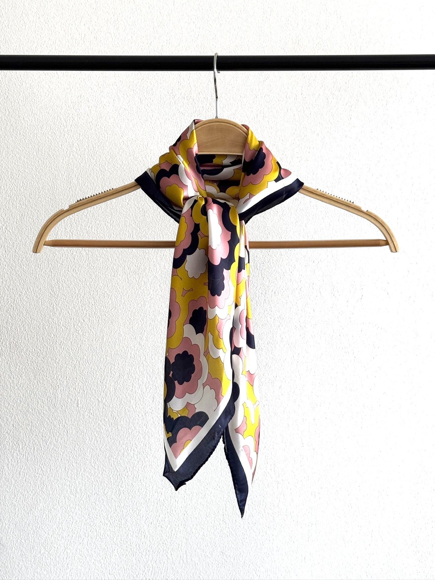 Pañuelo 70X70 #590-2