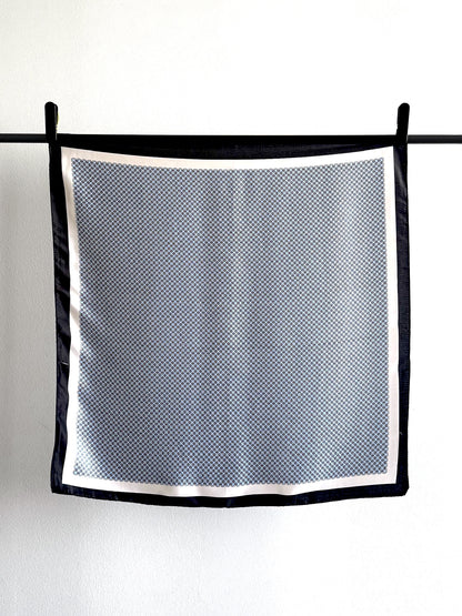 Pañuelo 70X70 #596-2