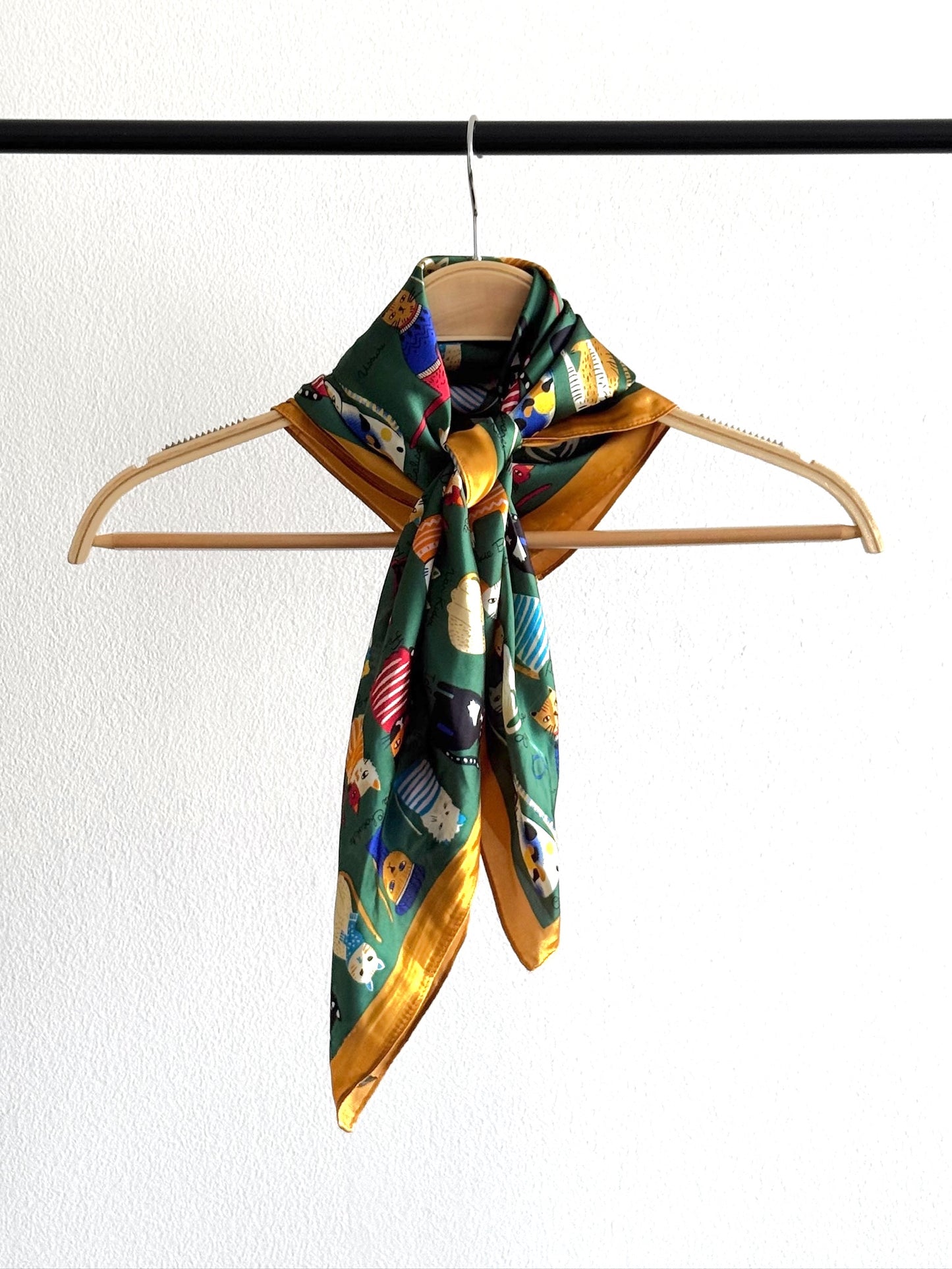 Pañuelo 70X70 #583-2