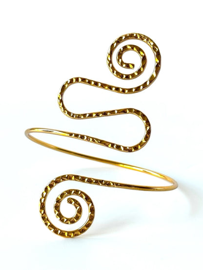Brazalete #975 dorado