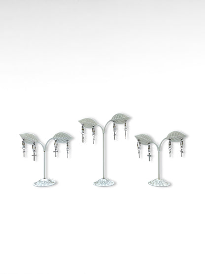 Argolla delgada con cruz plateada