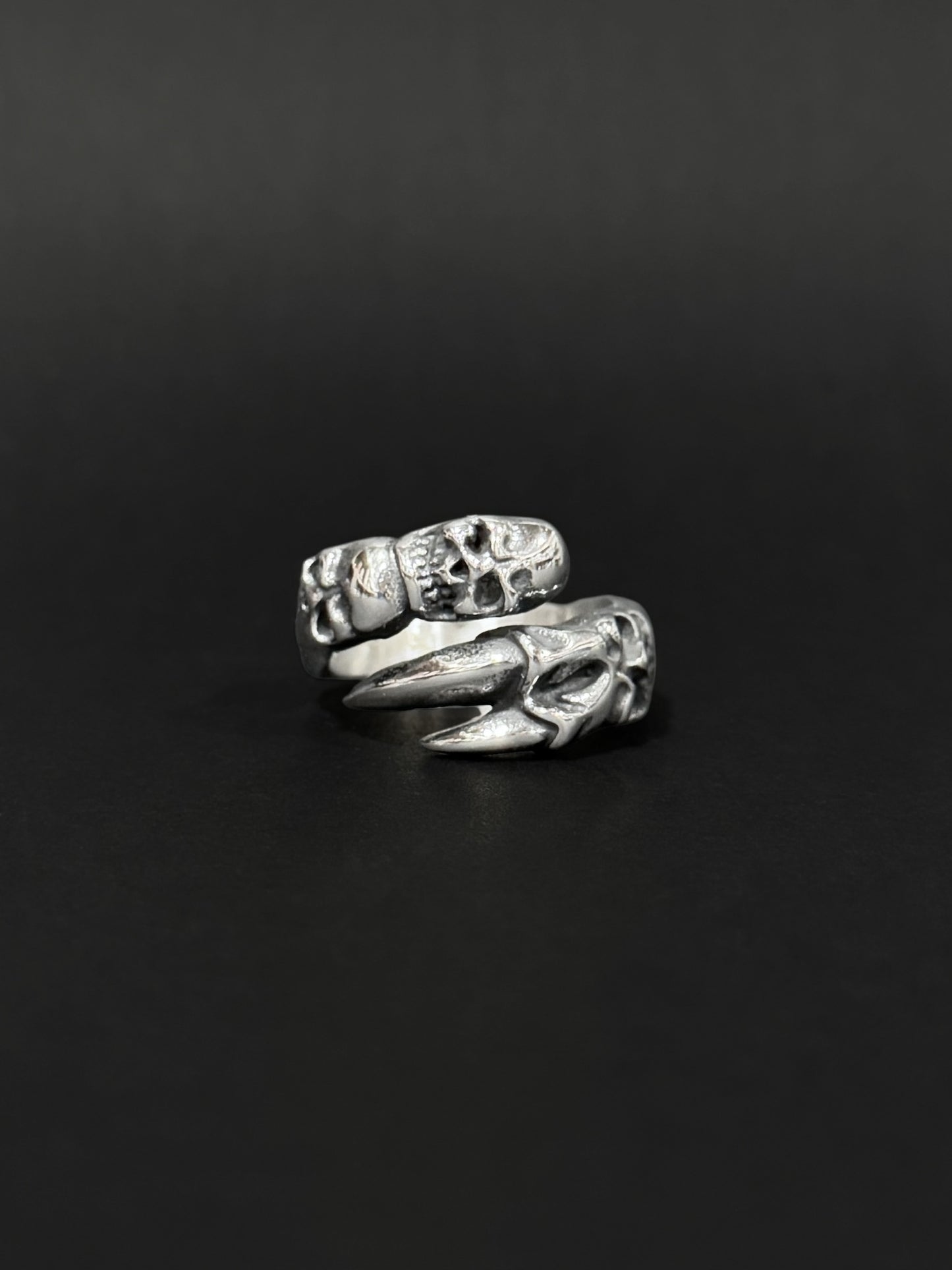 Anillo de hombre en acero vikingo #566