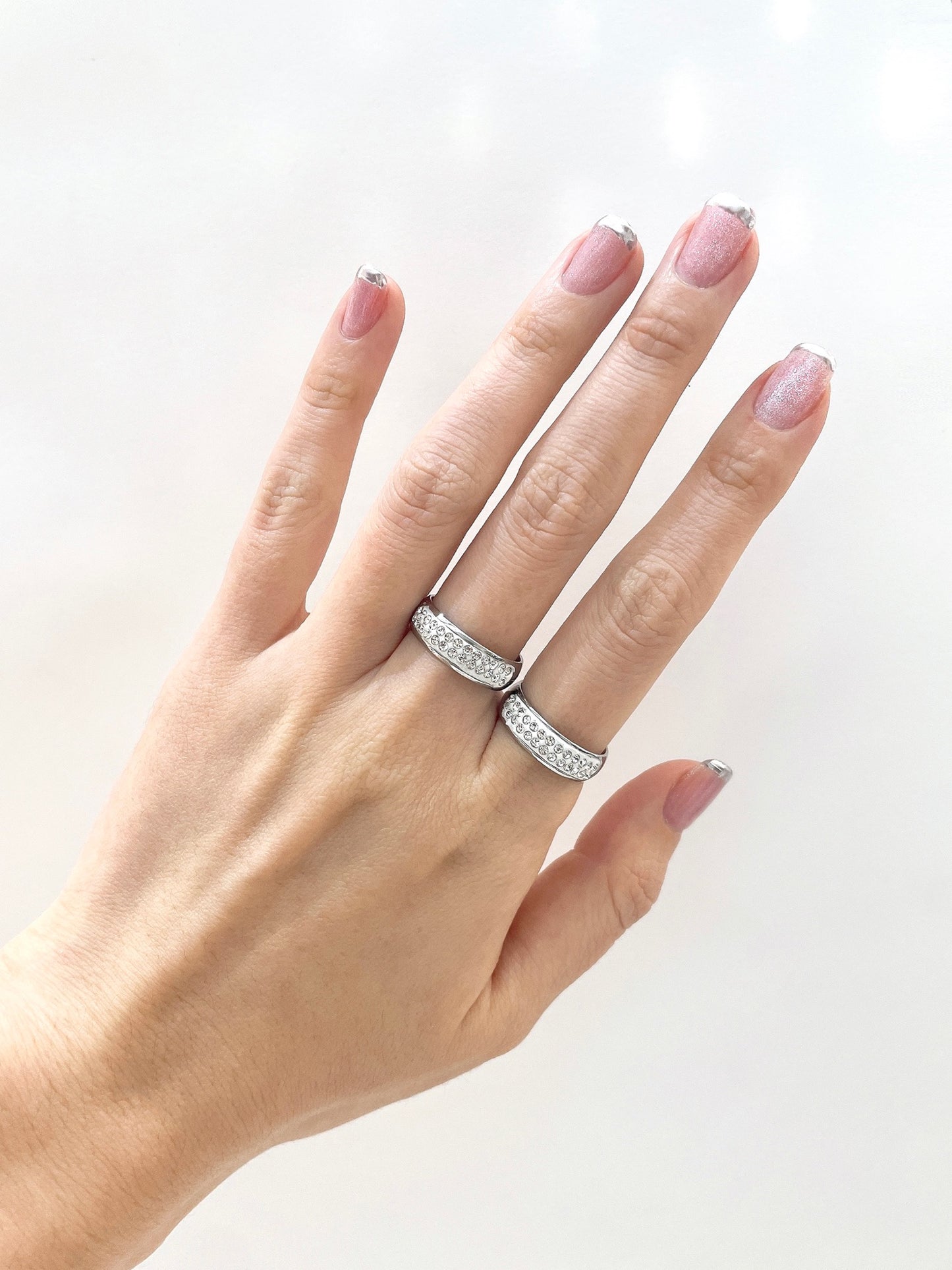 #43  ARGOLLA STRASS LISO GRUESO P