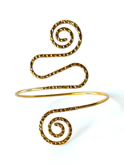 Brazalete #975 dorado