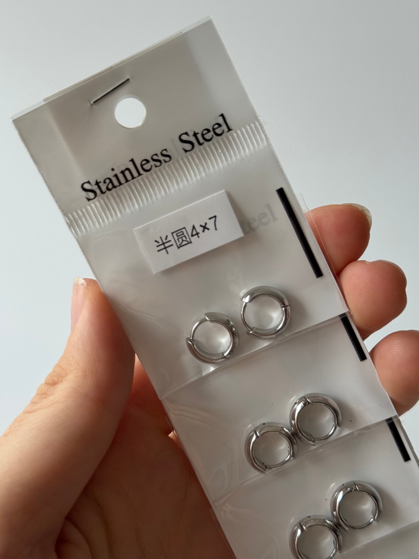 Argollas 4mm Plateado (tira de 1/2 docena)