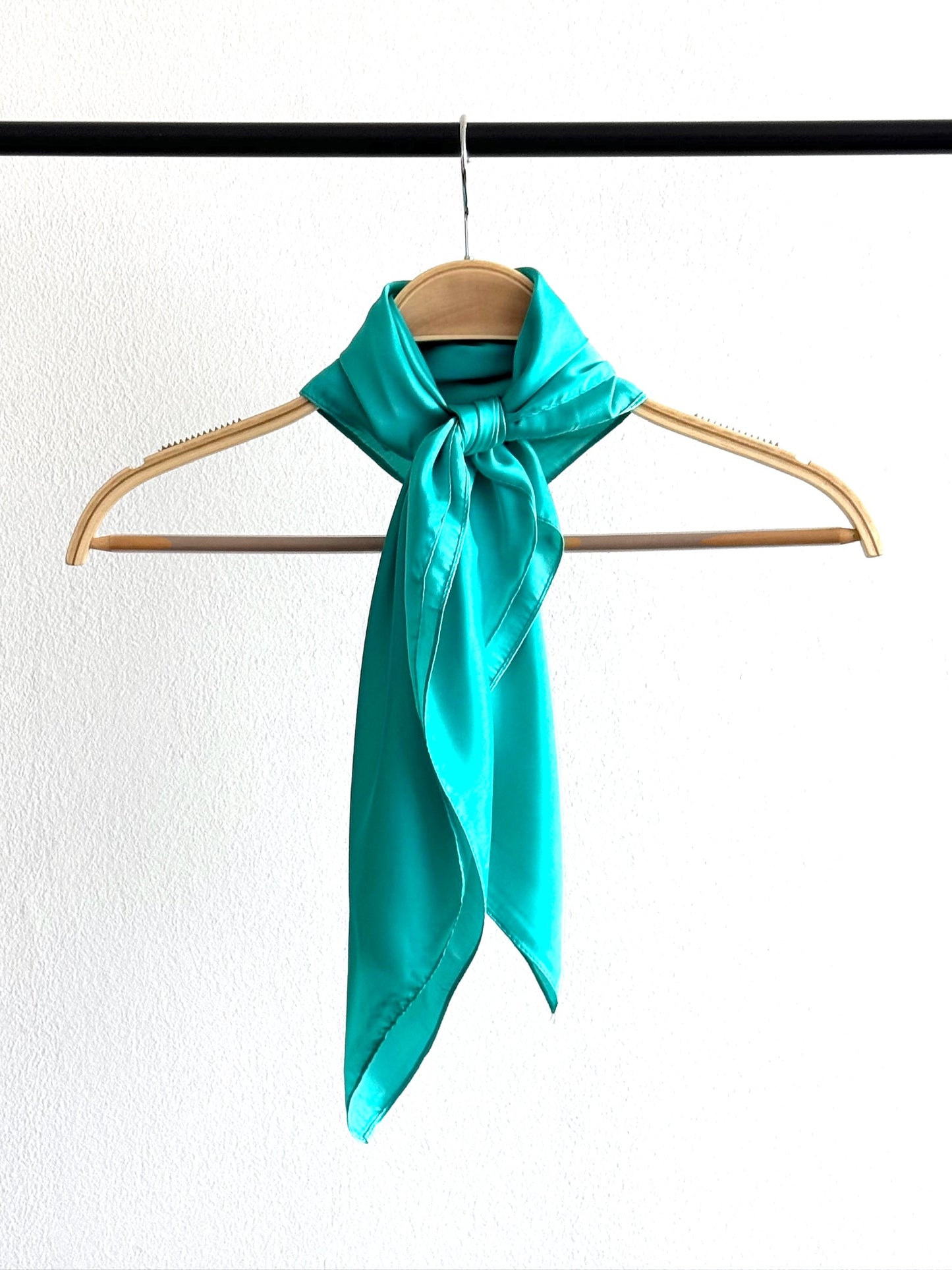 Pañuelo color liso #10 Calipso