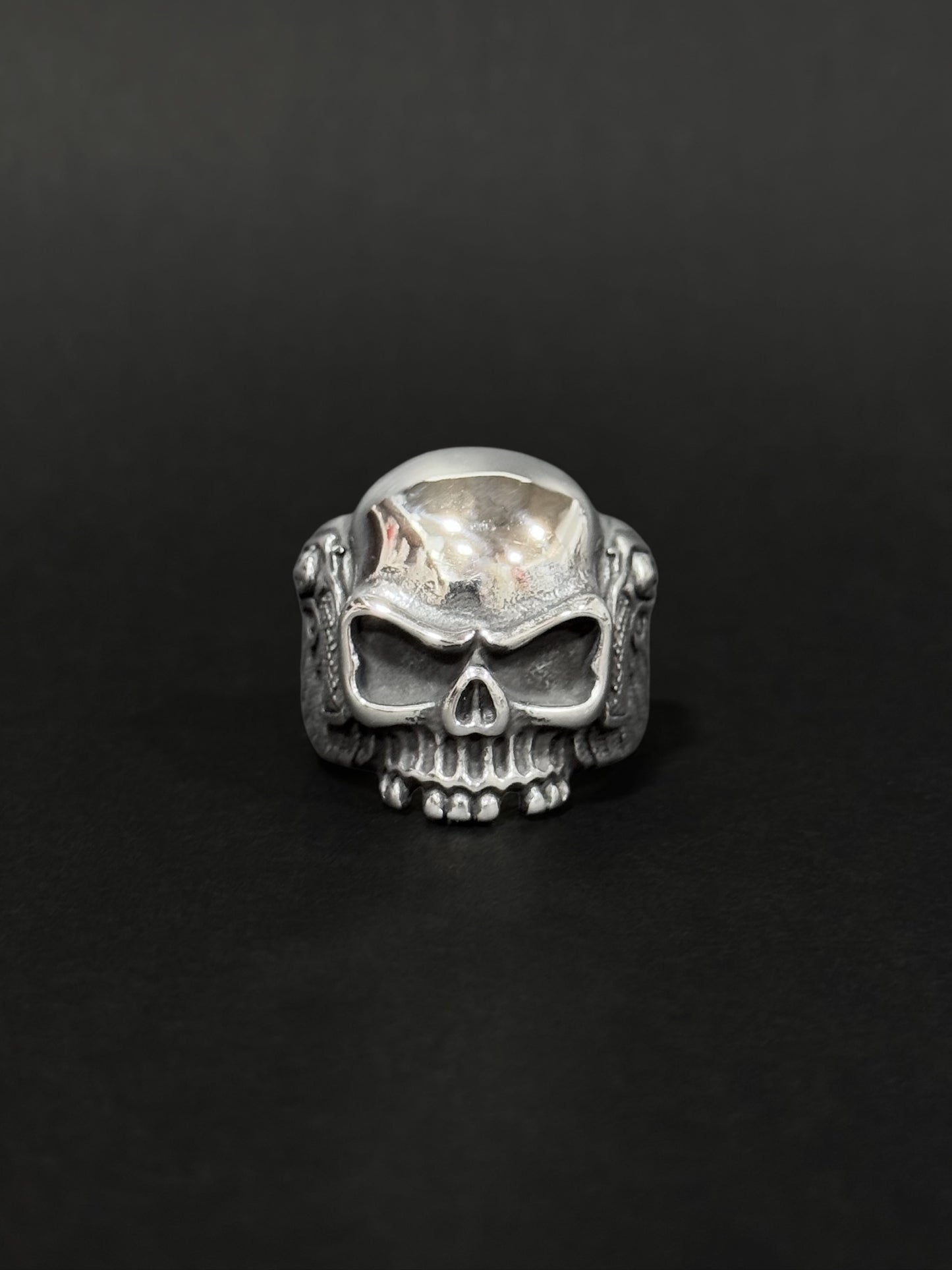 Anillo de hombre en acero vikingo #510