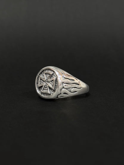 Anillo de hombre en acero vikingo #568