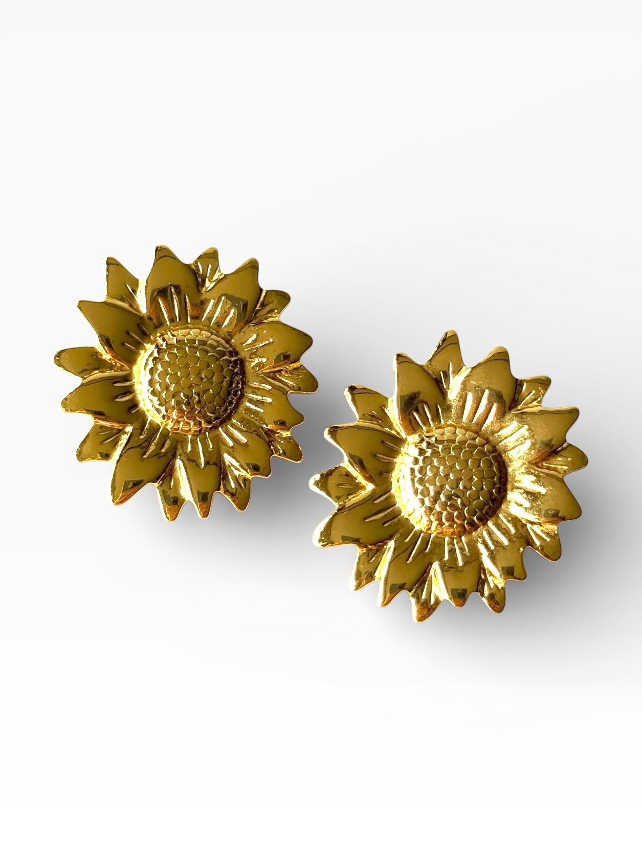 Aros de acero modelo #9213 dorado