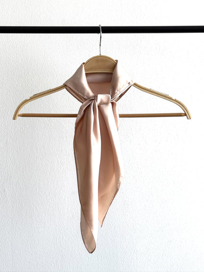 Pañuelo color liso #14 Beige elegante