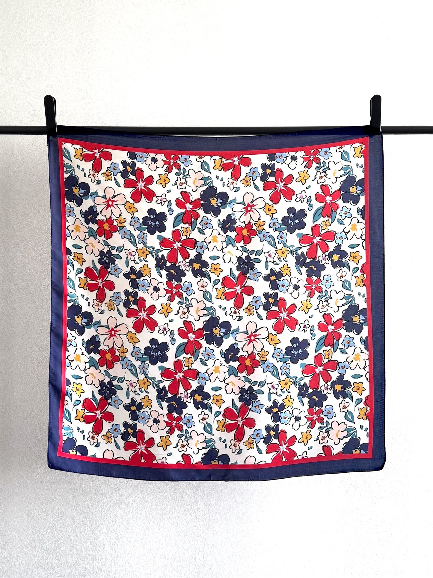 Pañuelo 70X70 #591-1