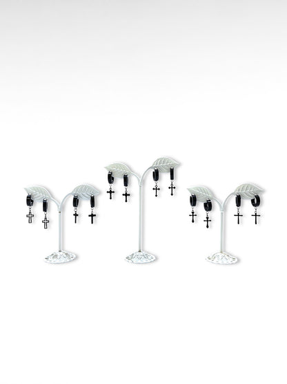 Argolla con cruz negra