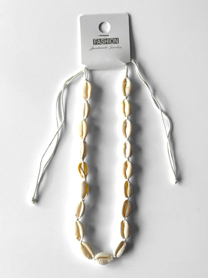 Collar de concha blanco entero #373 Docena